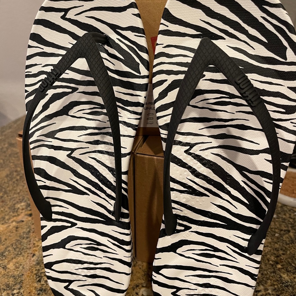 New Zebra Fitflops size 8